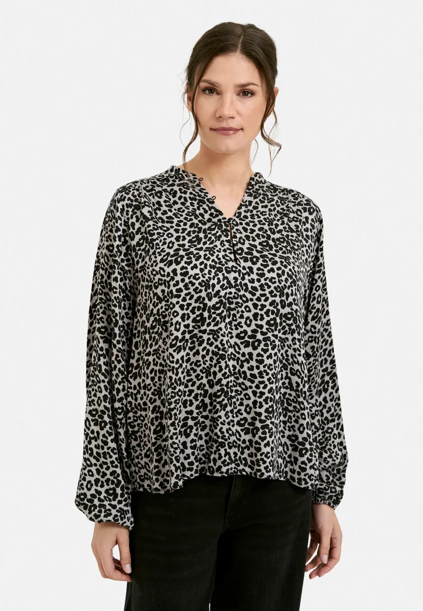 Bluse Flewing Voluminous